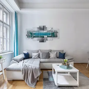 Prime Midtown Apartamento Budapest